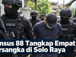 Densus 88 Tangkap Empat Tersangka di Solo Raya
